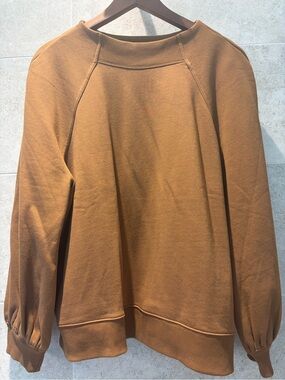 Banana Republic Women's Scoop-Neck Pullover in Caramel